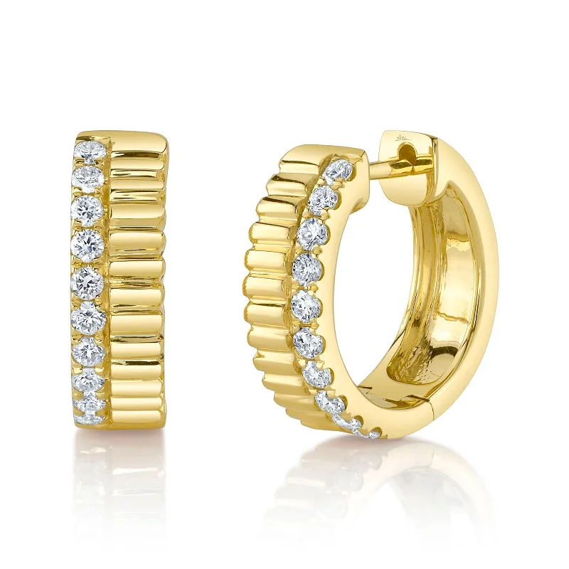 Grooved Huggie Earrings with Diamonds