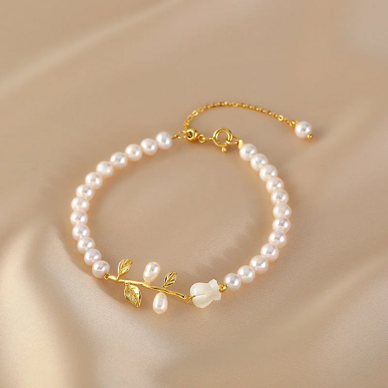 Rose Shaped Womens Pearl Bracelet Beaded Bracelets For Women